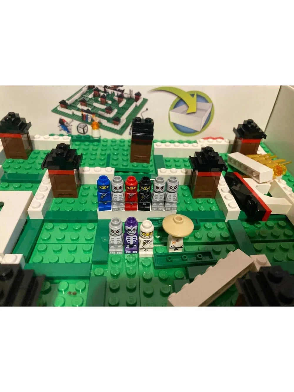 Lego Games Ninjago The Board Game 3856 Building Set w/ Box Die Microfigures
